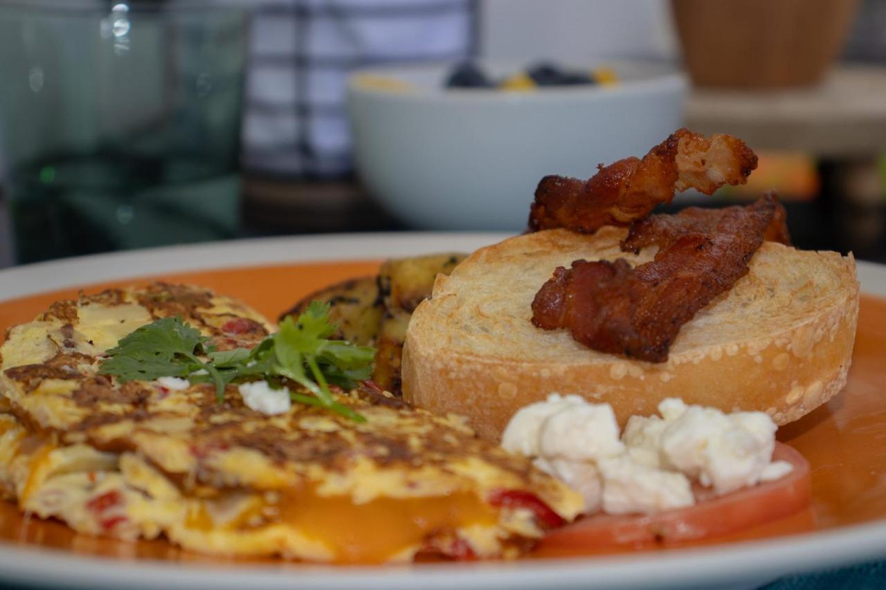 The Serene House Bed & Breakfast Luquillo Esterno foto